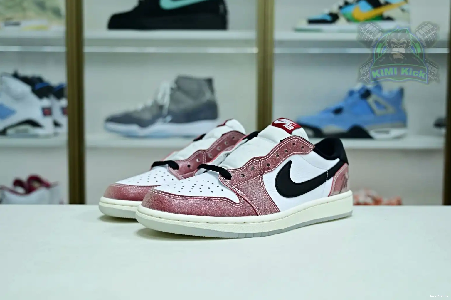 Jordan1 Trophy Low Air Room x OG Jordan Kimikick 0701